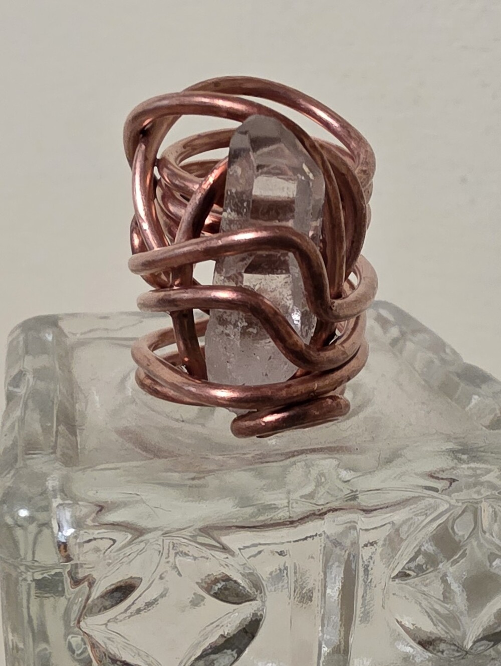 Handcrafted Handwrapped Copper Wire Wrapped Ring with Clear Quartz Crystal - Picture 7 of 15